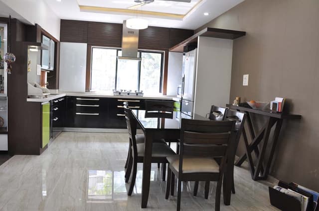 Modern Dining Area and a Stylish Bar