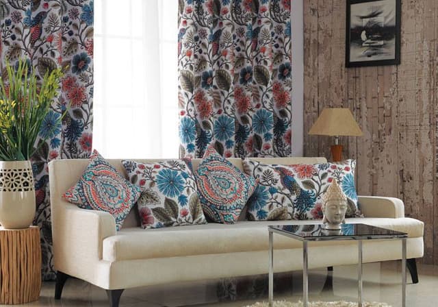 Placing your Modern Creme Coloured Rectilinear Sofa