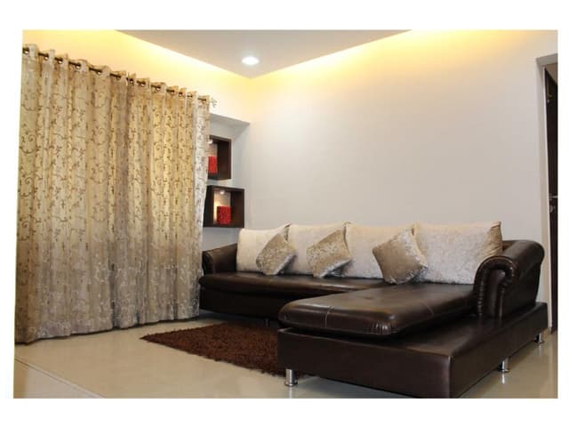 Living Room Flows Effortlessly into the Dining Area