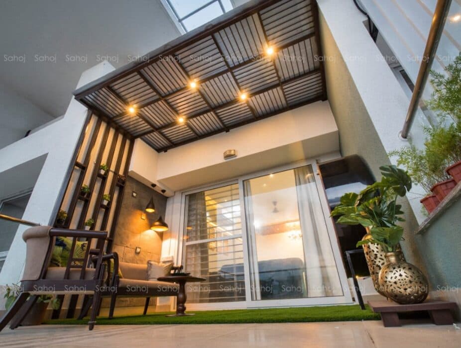 Stylish and Modern Outdoor Balcony