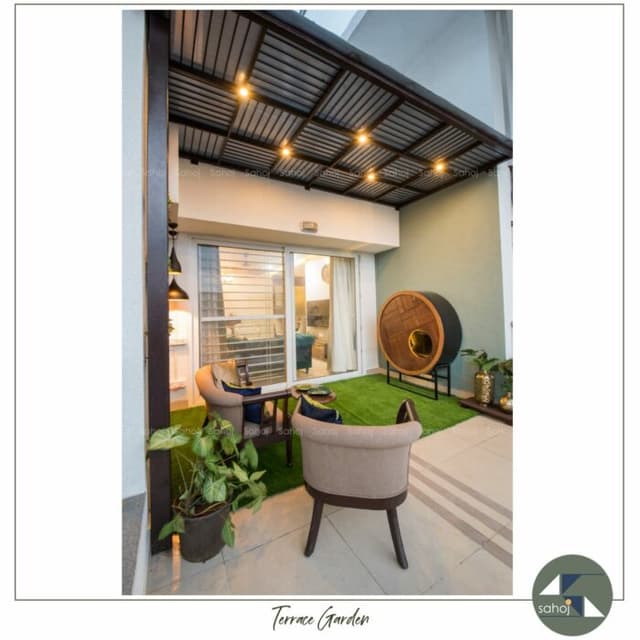 Stylish and Modern Outdoor Balcony