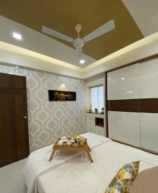 Modern and Elegantly Designed Bedroom