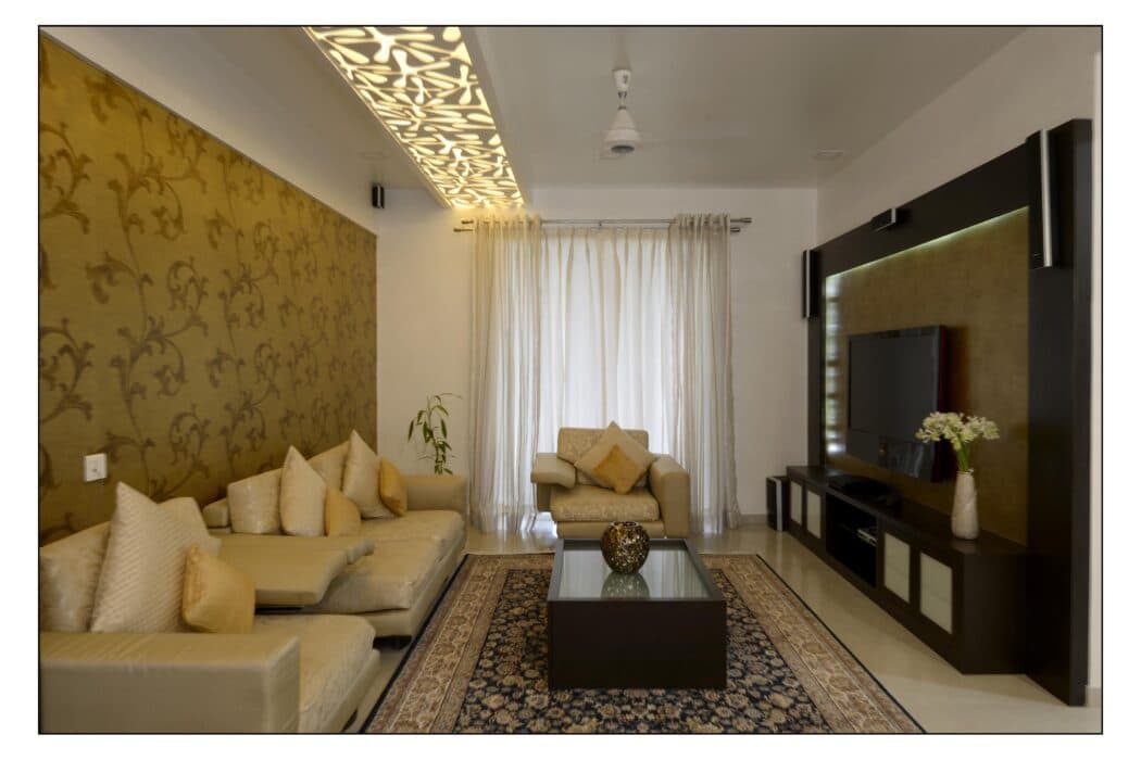 Well Decorated Living-cum-Dining Setup