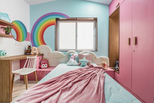 Playful Rainbows Turns This Kids’ Bedroom