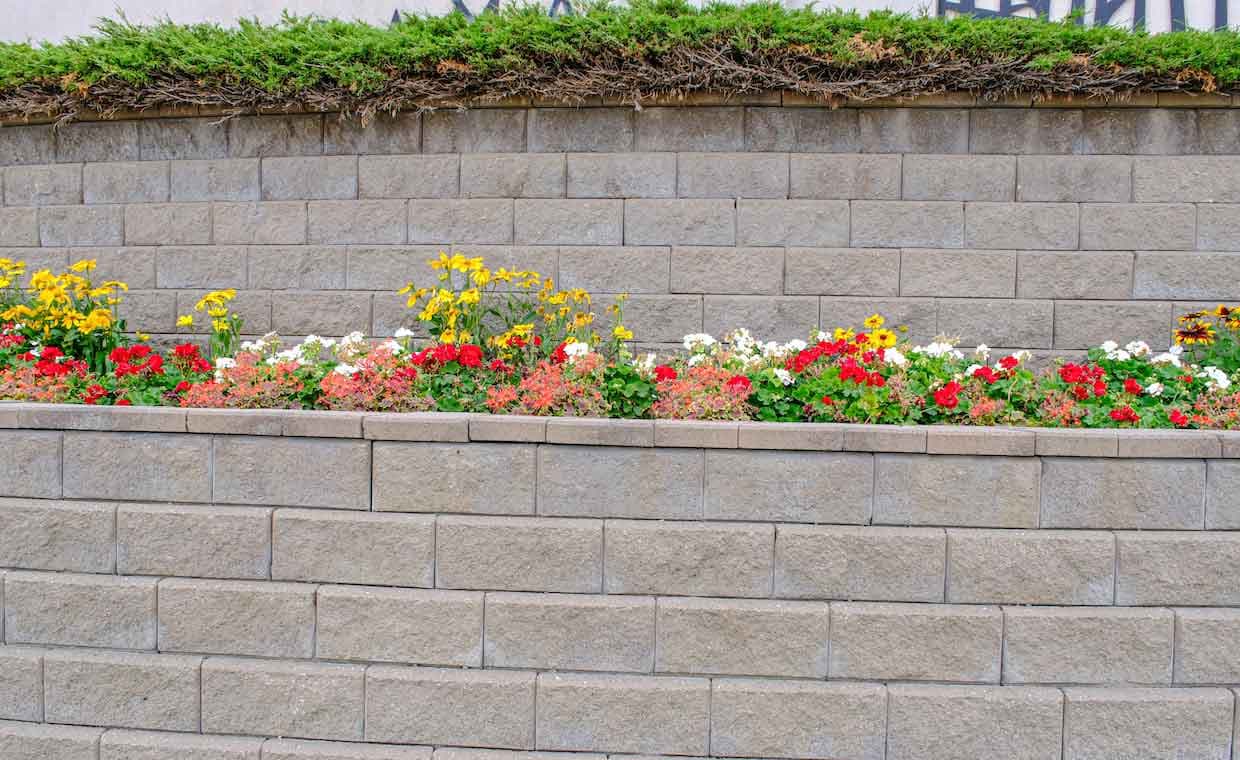 Benefits of Installing a Retaining Wall Benefits of Installing a Retaining Wall