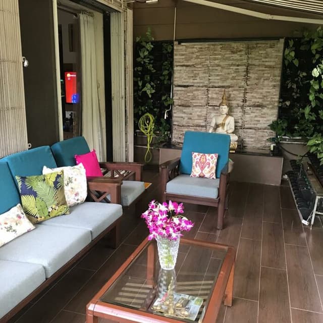 Casual Outdoor Patio Area Casual Outdoor Patio Area