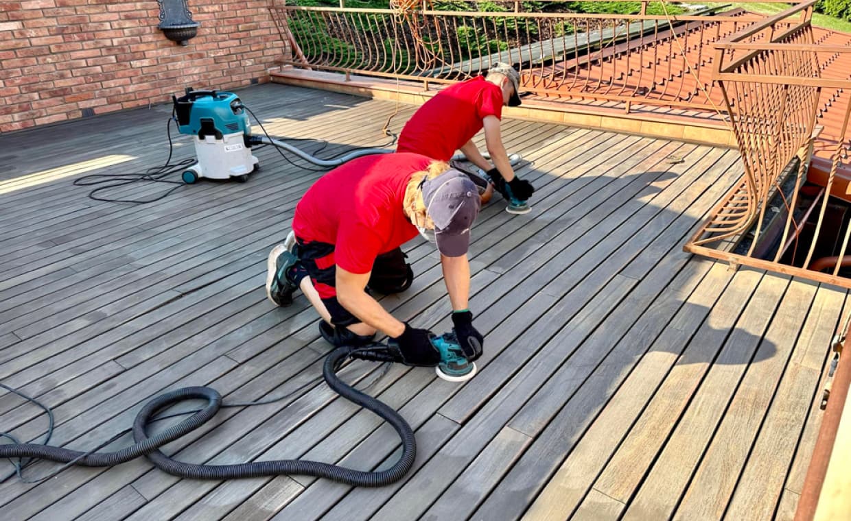 Seasonal Deck Care