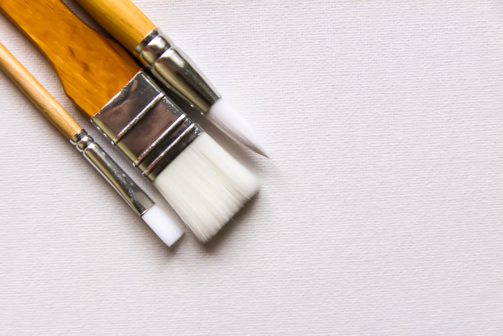 Synthetic Bristle Brush