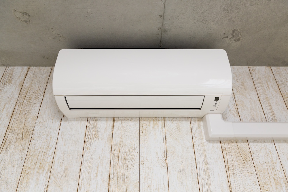 Inverter AC