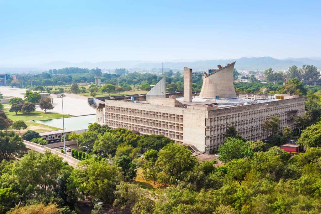Create Hierarchy by Shape - Legislative Building - Chandigarh