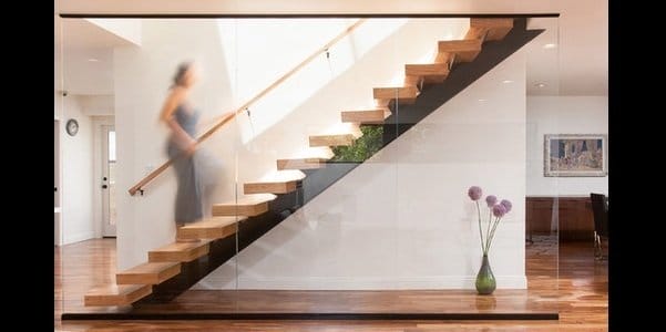 Straight Stairs