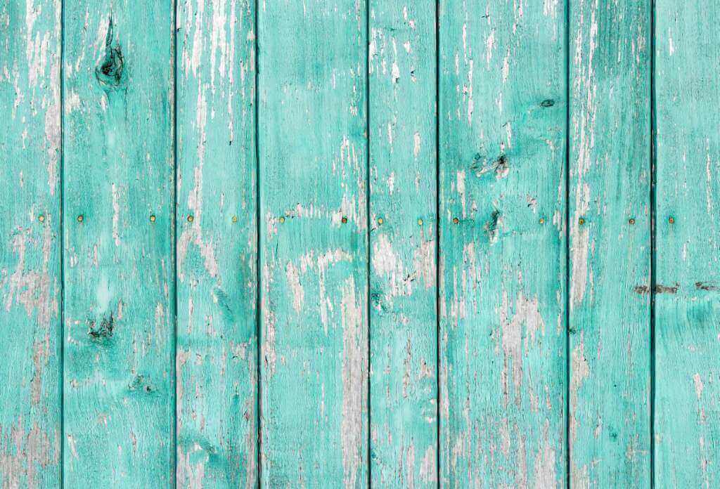 Bleeding-on-Wooden-Surface-where-there-is-Knot