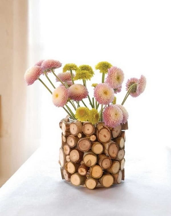 Decorate Vase with Wood slices