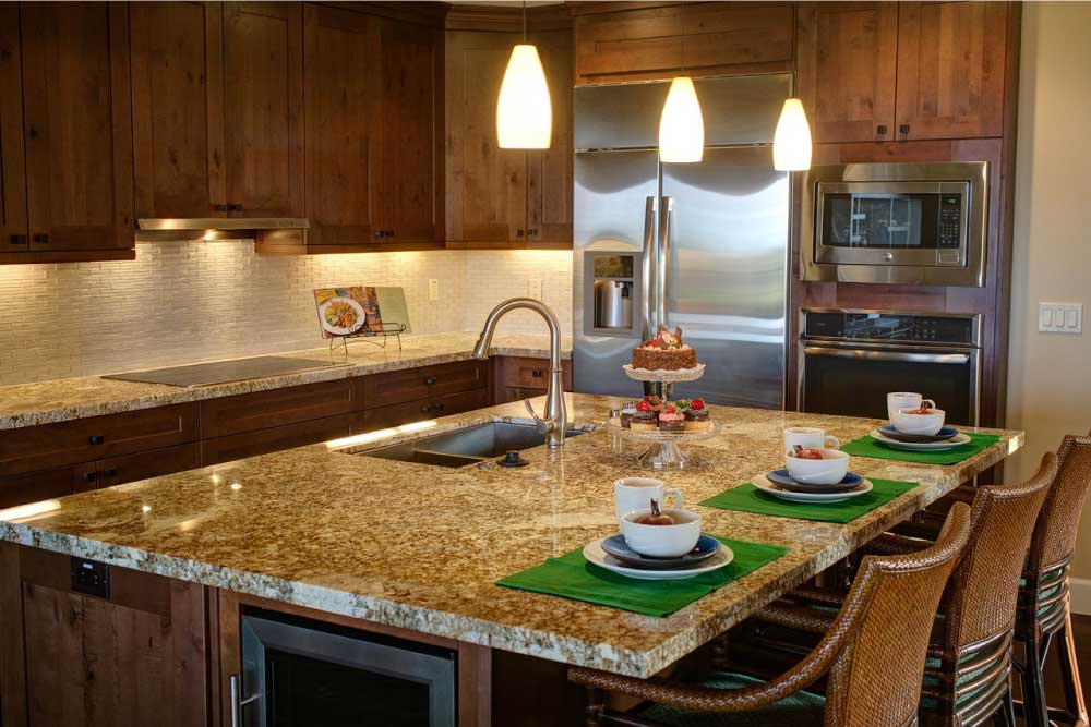Multifunctional Kitchen Island to Optimise Kitchen Storage Design