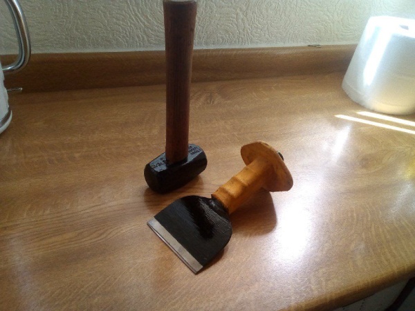 Lump Hammer and Bolster