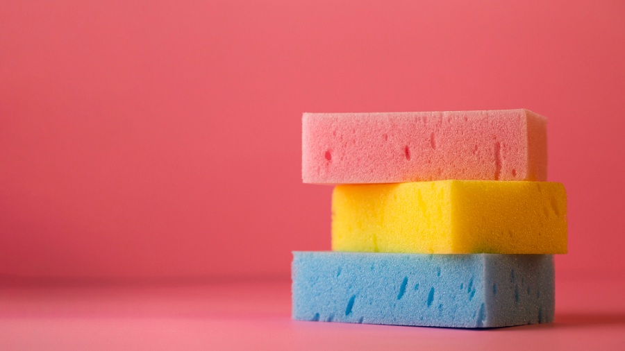 Sanitize the Sponges in Microwave