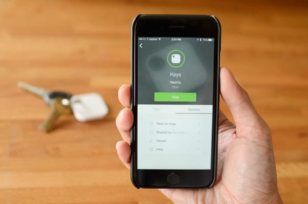 Tile Mate Key Finder - using Smartphone