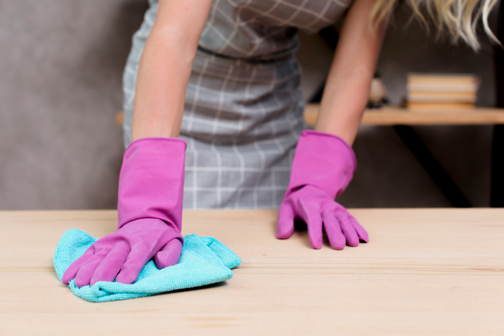Dusting Using Dry Cloth