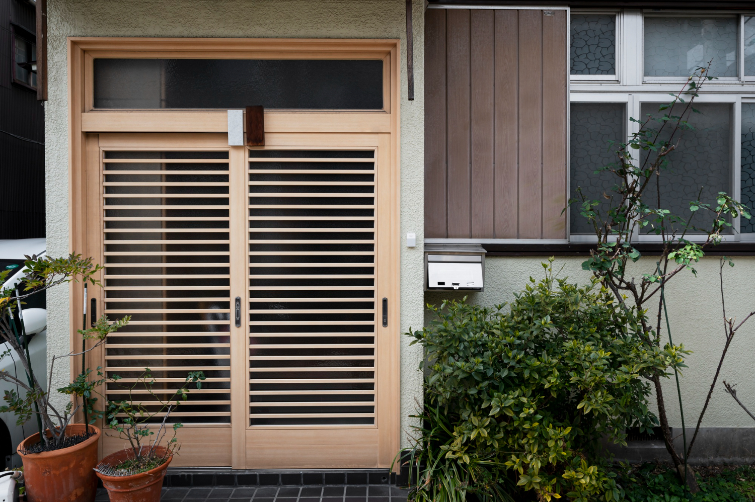 Louvered Doors