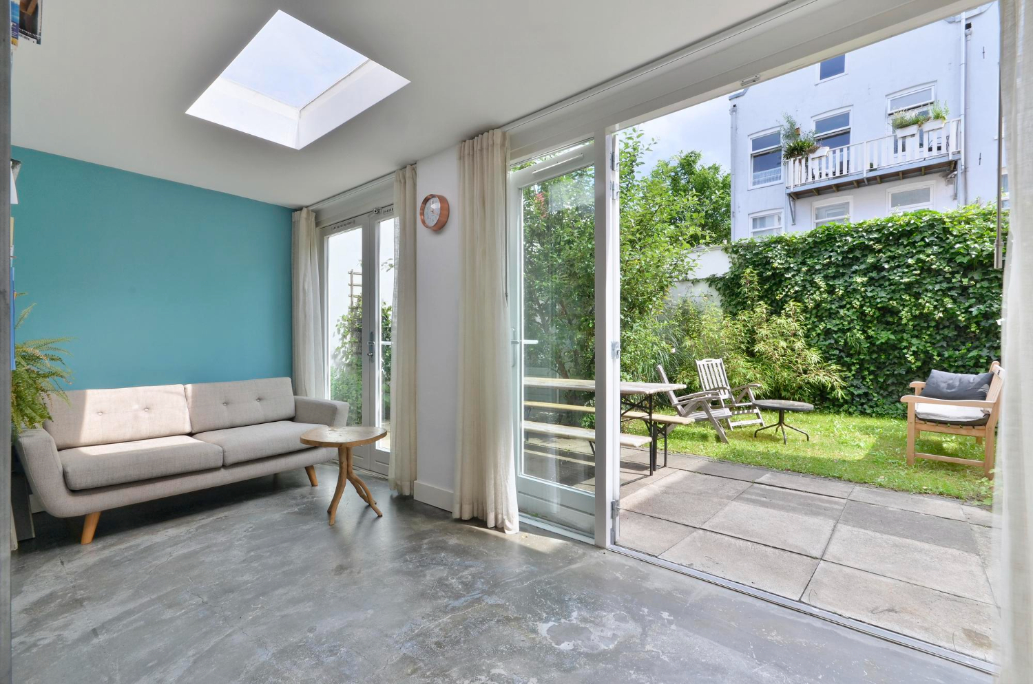Sliding Doors