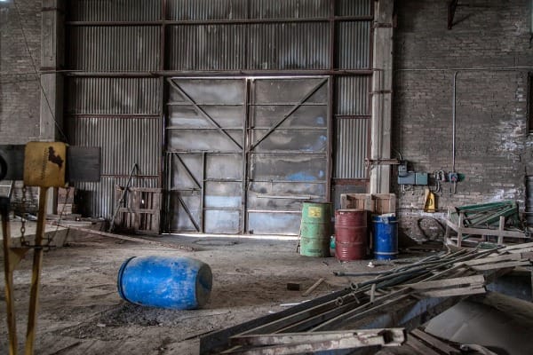 Challenges in disposing construction waste