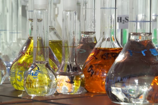 Chemicals Which Are Used in Home Lab