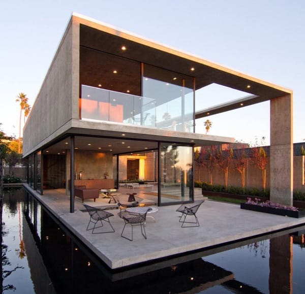 Indoor-Outdoor Living