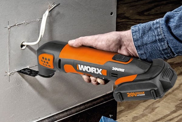 Oscillating Tool a Multipurpose Powertool