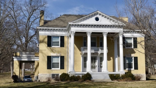 Greek House