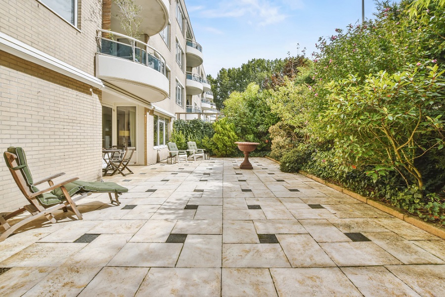 Hardscaping Extends Living Space