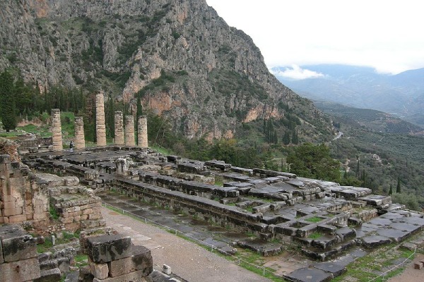 Temple of Apollo, Delphi