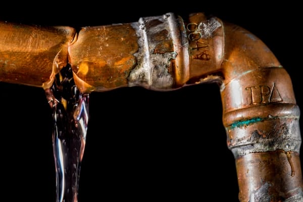 Water Leakage from Pipe