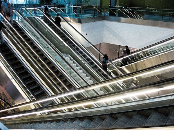 Multi - Parallel Escalator