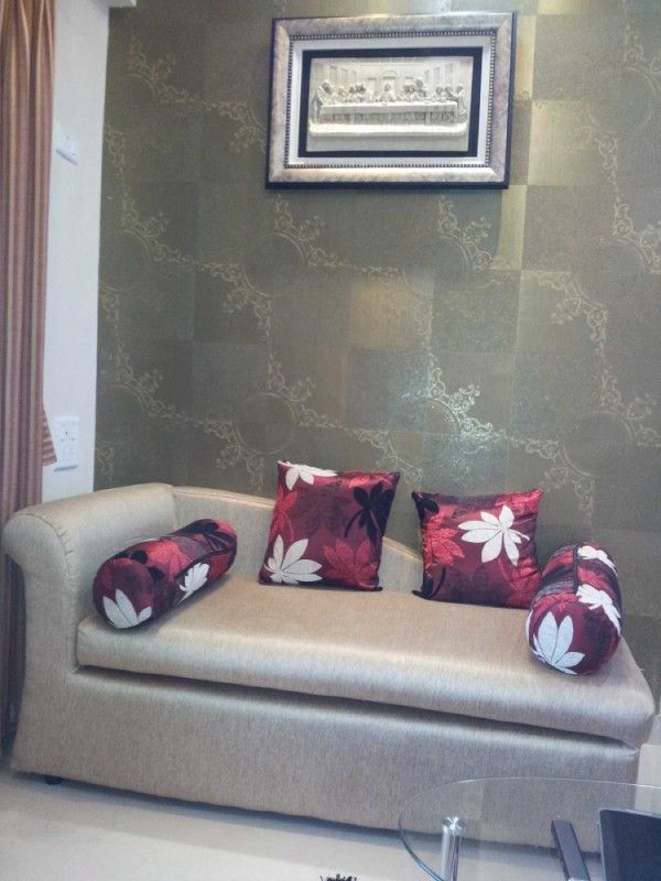 Sofa – Center Table