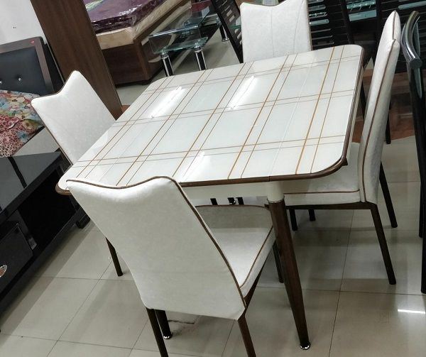 Dining Room – Table