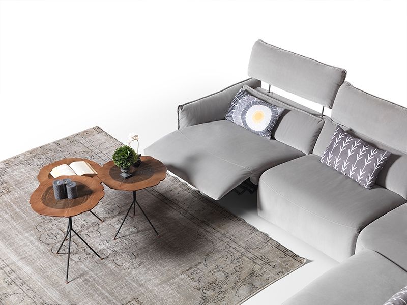 Sofa – Center Table