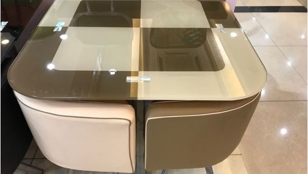 Dining Room – Table