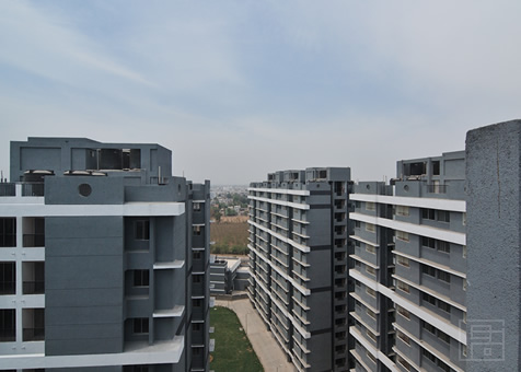 LIG & MIG Housing