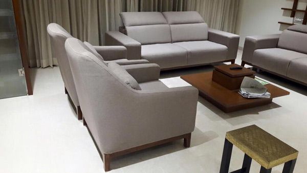 Sofa – Center Table