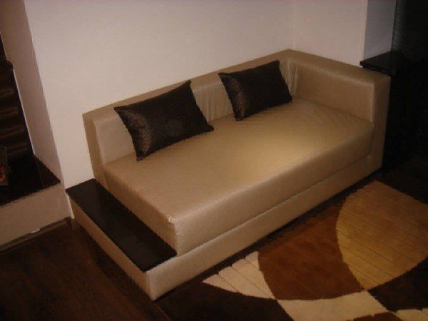Sofa – Center Table