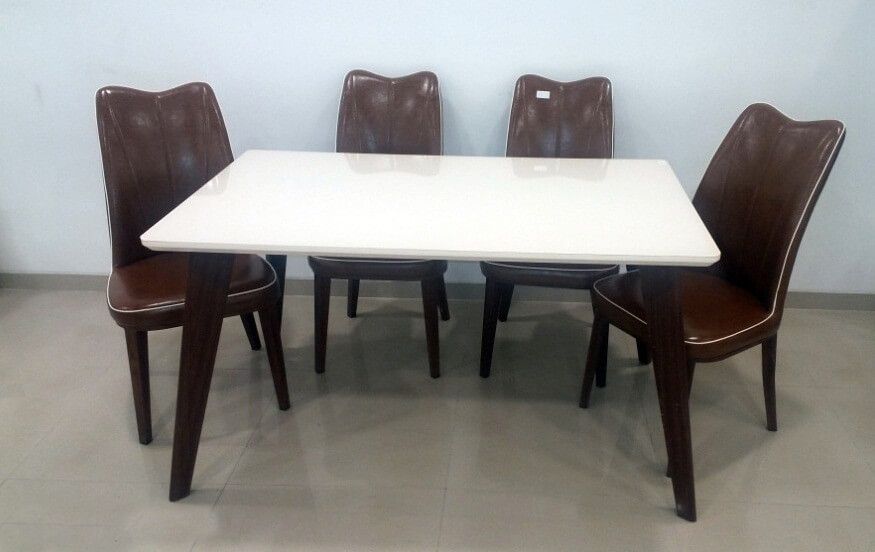 Dining Room – Table