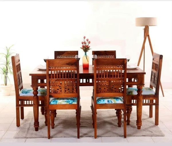 Dining Room – Table