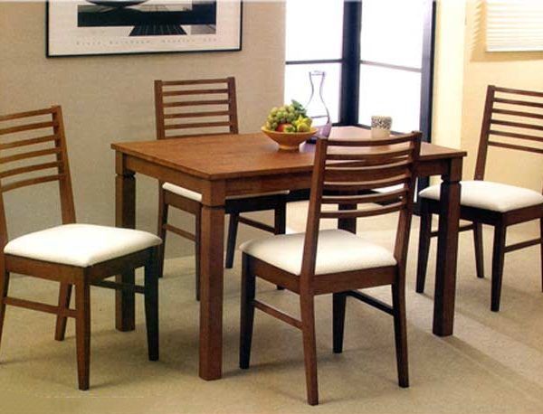 Dining Room – Table