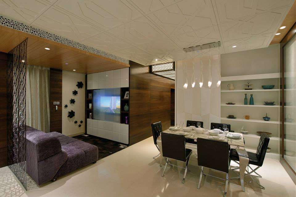Dining Room – Table
