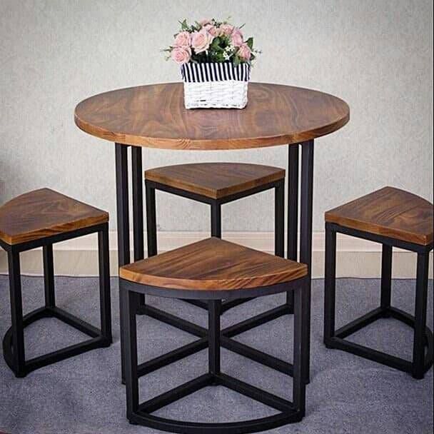 Dining Room – Table