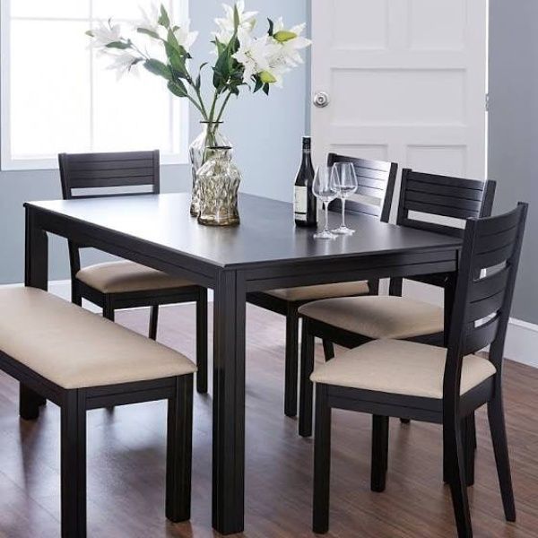 Dining Room – Table