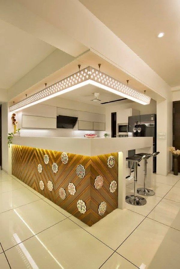 Kitchen with Breakfast Table