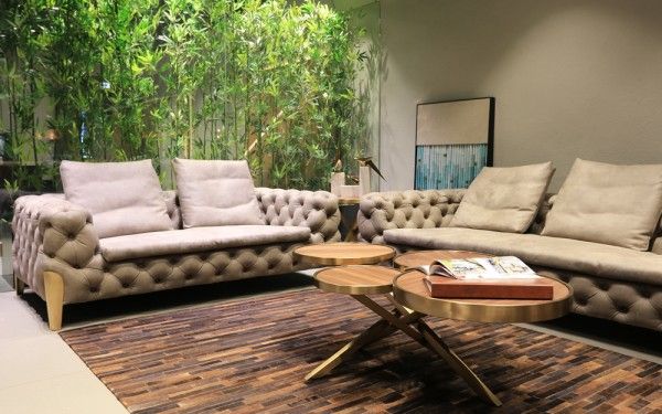 Sofa – Center Table