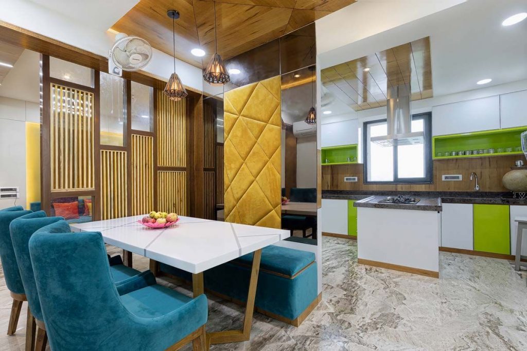 Dining Room – Table