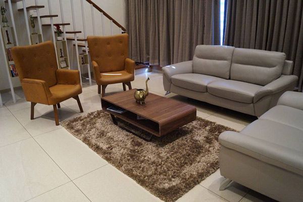 Sofa – Center Table